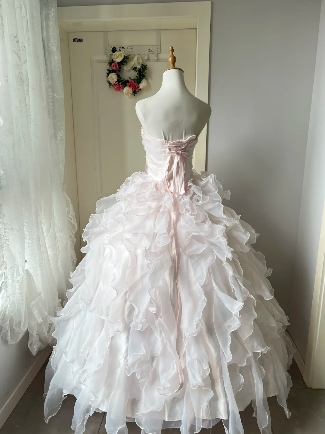 Sweet 16 Quinceanera Dress Ball Gown Strapless Light Pink With Tiered Layers Pearls Birthday Party Gown RC0845