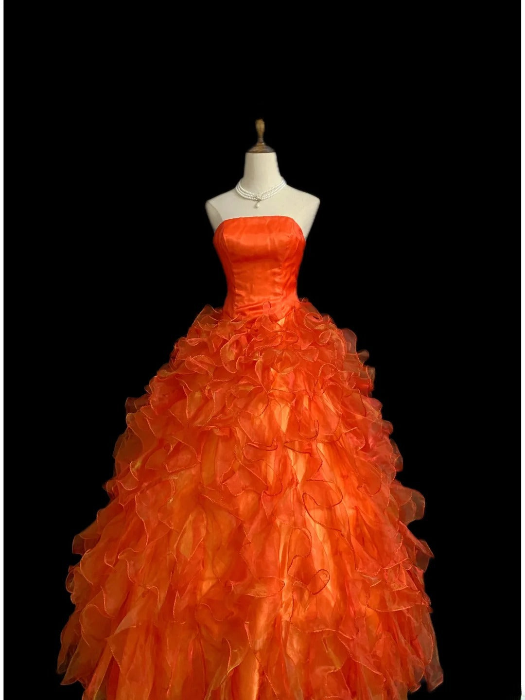 Princesses Fairytale Ball Gown Strapless Tulle With Tiered Layers Quince Dress Quinceanera Dresses 19th Birthday Outfit RB8000
