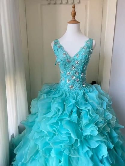 Fairytale Sweet 16 Dress Princess Ball Gown V Neck Blue Tiered Layers Tulle Floor‑Length Quinceanera Dresses RC0854