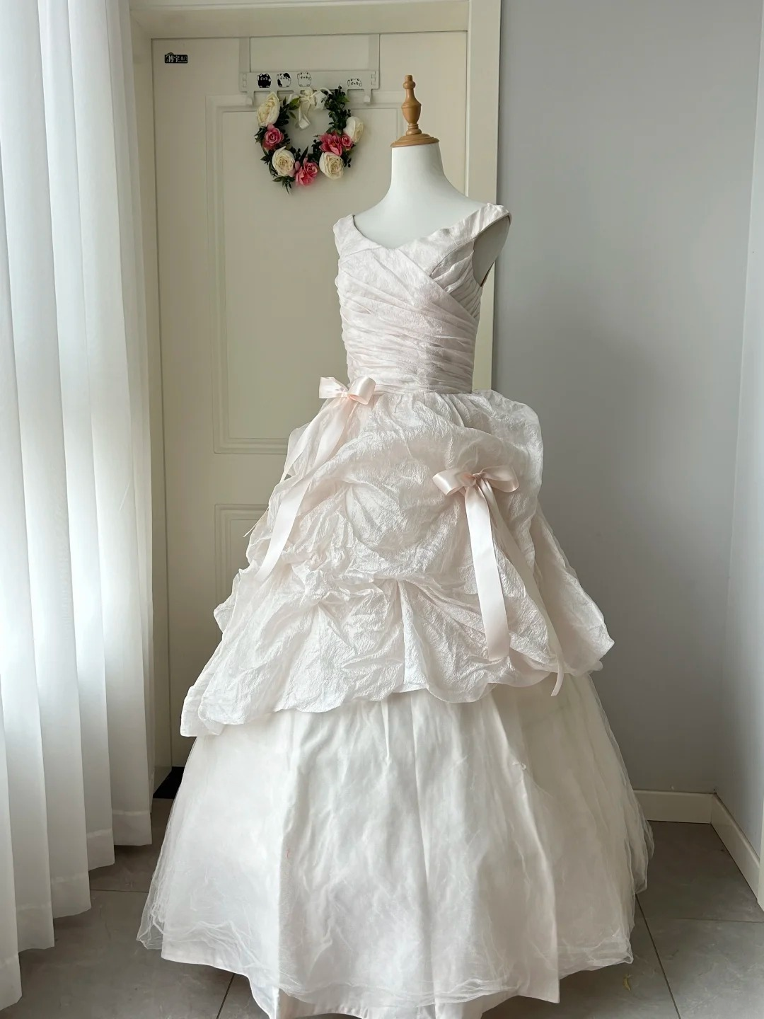Sweet 16 Quinceanera Dress Ball Gown V Neck Light Pearl Pink With Ruffled Tiered Bows Birthday Party Gown RC0914