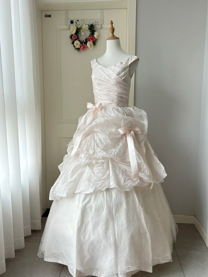 Sweet 16 Quinceanera Dress Ball Gown V Neck Light Pearl Pink With Ruffled Tiered Bows Birthday Party Gown RC0914