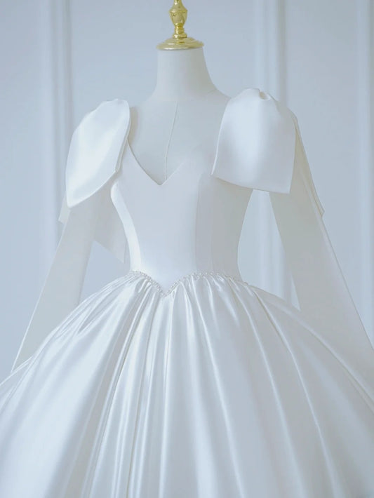 Princess Long Wedding Gowns Ball Gown V Neck Sleeveless Pleated Satin for Bride With Train White Bridal Dress AS554