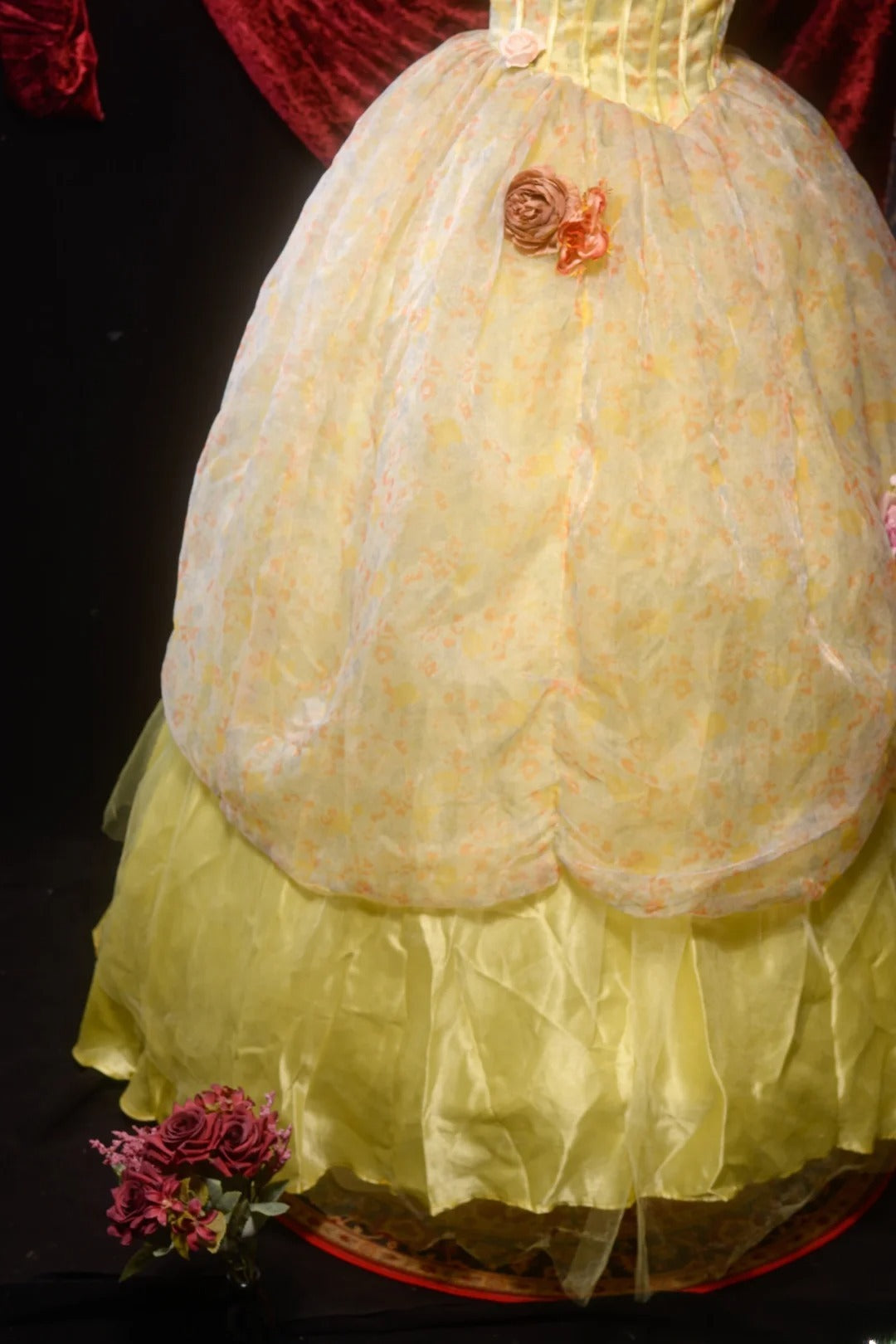 Pretty Ball Gown Yellow Quinceanera Dresses Floral With Flowers For Sweet 15 Anos Celebration Birthday Formal Gown RB8774