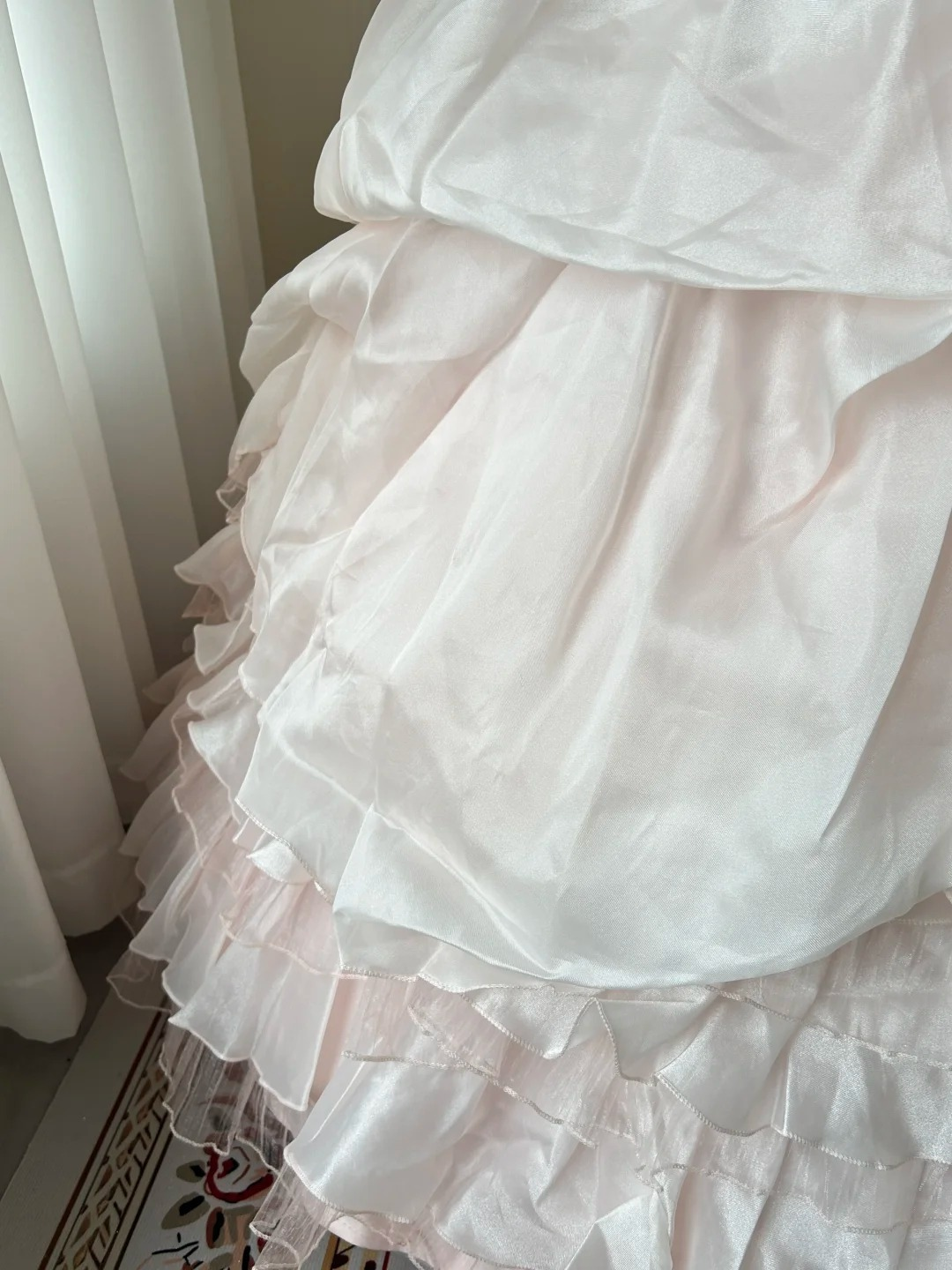 Sweet 16 Quinceanera Dress Ball Gown Sweetheart Pink Tiered Layers With Beaded 16th Birthday Party Gown RC0935