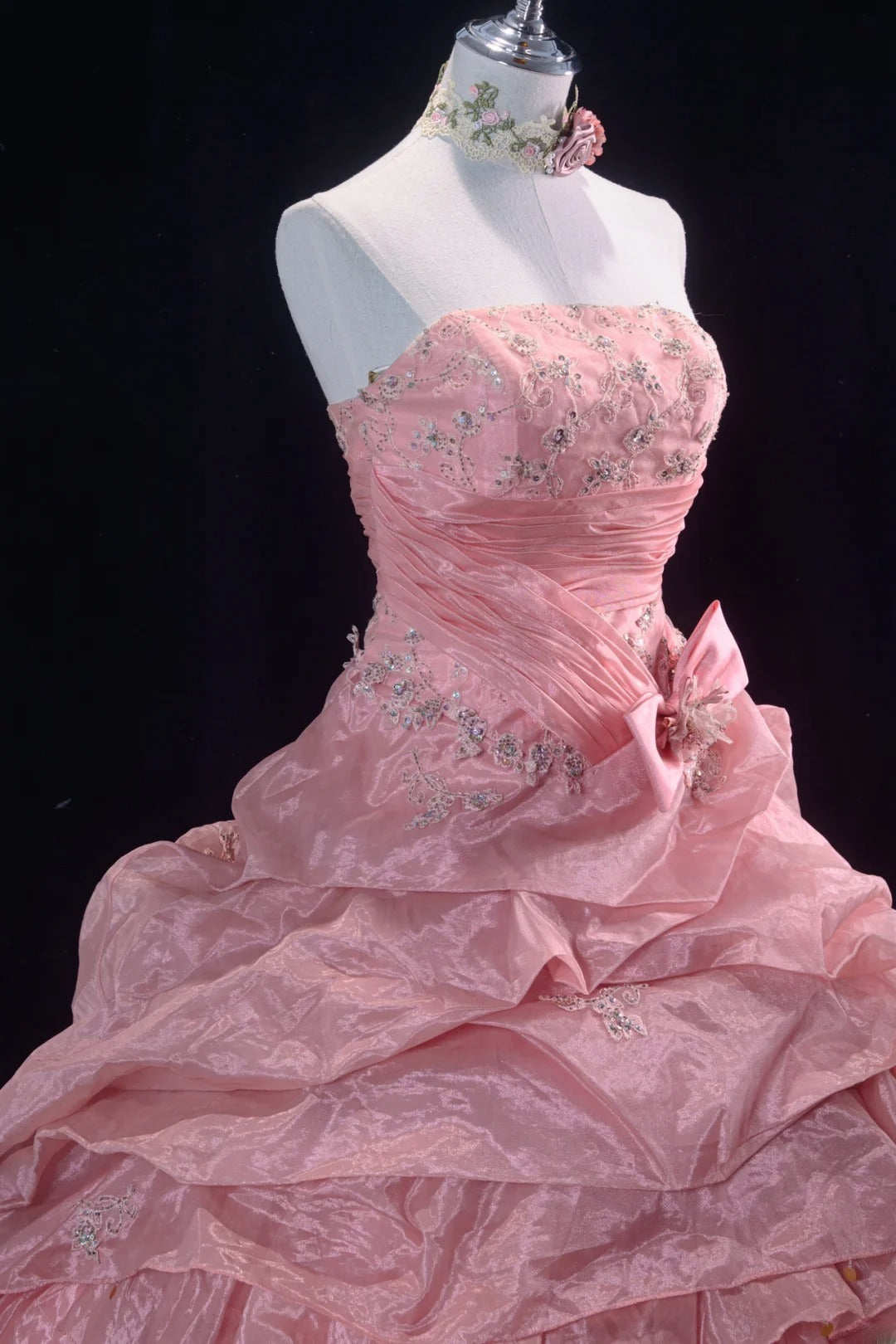 Pretty Ball Gown Strapless Pink Quinceanera Dresses With Tiered For Sweet 15 Anos Celebration Birthday Formal Gown RB8775