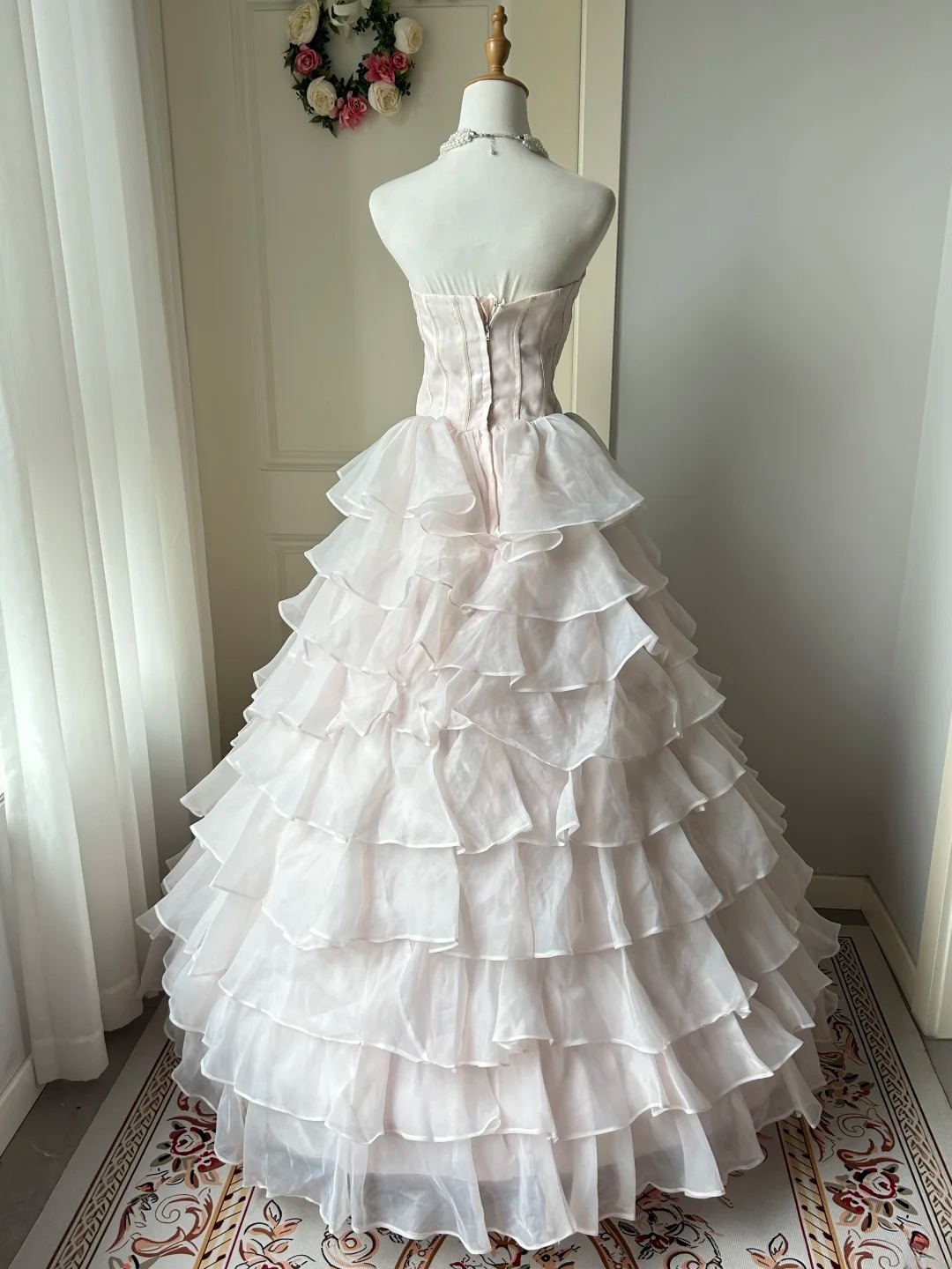 Prom Dresses ideas Beautiful Strapless Ball Gown Light Pink Ruffled Tiered Flowers Formal Party Gown 8th Grade Dress RC0954