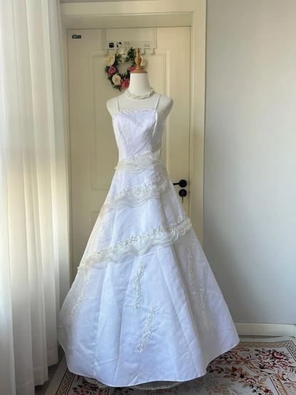 Wedding Dress Fairytale Ball Gown Spaghetti Straps White With Lace Satin Floor Length Bridal Gown RC0960