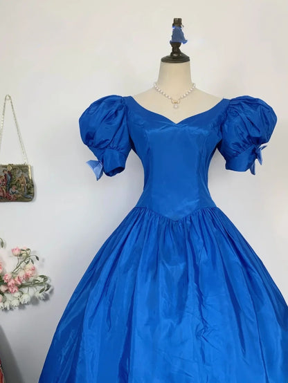 Sweet 16 Dress Ball Gown V Neck Royal Blue Satin With Sleeves Vestido De 15 Sweet Sixteen Dress RB9654