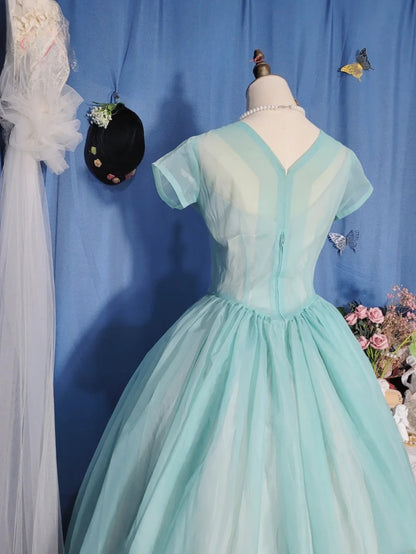 Elegant Ball Gown V Neck Prom Dress Mid Length Evening Party Gown RB9686