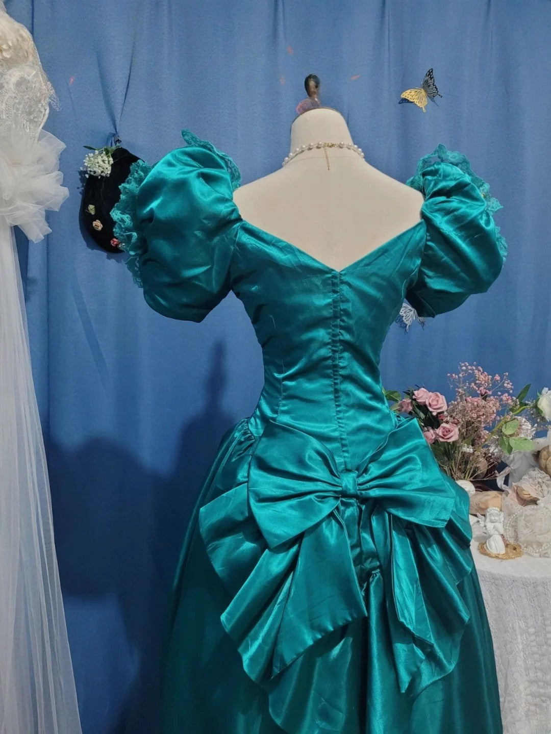Elegant Ball Gown Sweetheart Teal Blue Satin Prom Dress Floor Length Evening Party Gown RB9697