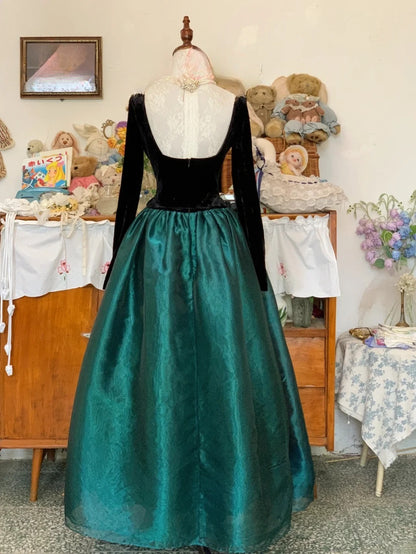 Green Prom Dress Long A line Square Neck Black Velvet Romantic Evening Gown for Prom RB9716