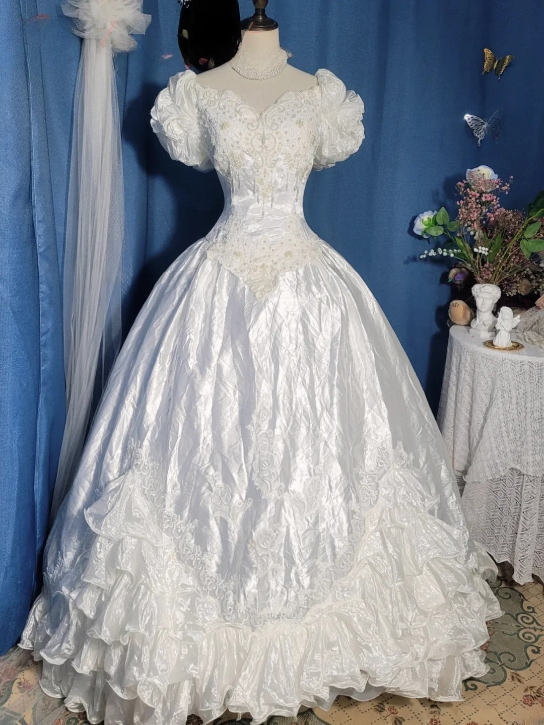 Vintage Wedding Dress Ball Gown Sweetheart White With Puffy Sleeves Bridal Gown for Big Day RB9718