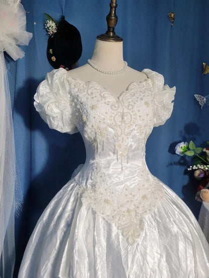 Vintage Wedding Dress Ball Gown Sweetheart White With Puffy Sleeves Bridal Gown for Big Day RB9718