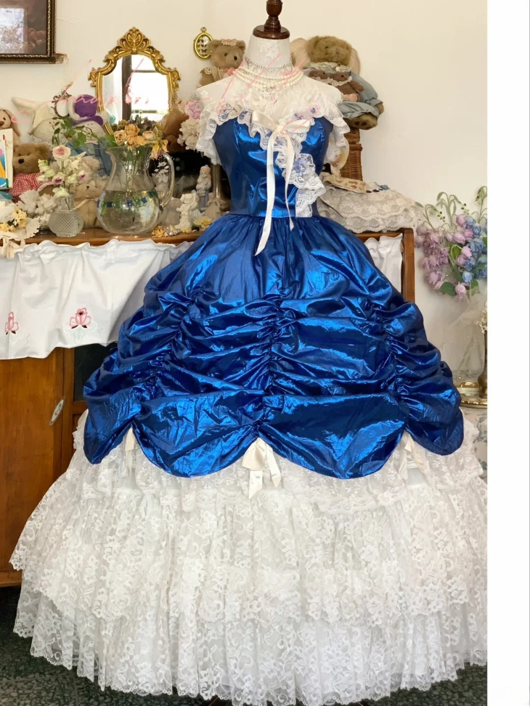 Sweet 16 Dress Satin Ballgown Royal Blue White Lace With Ruched Satin Sweet Sixteen Dress RB9721