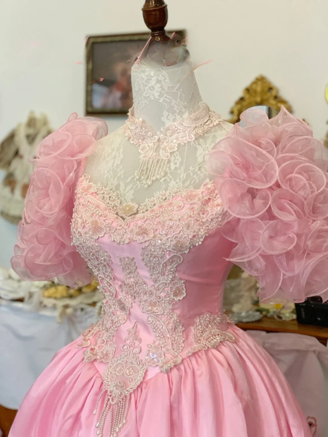 Sweet 16 Dress Ball Gown High Neck Pink With Lace Appliques Vestido De 15 Sweet Sixteen Dress RB9722