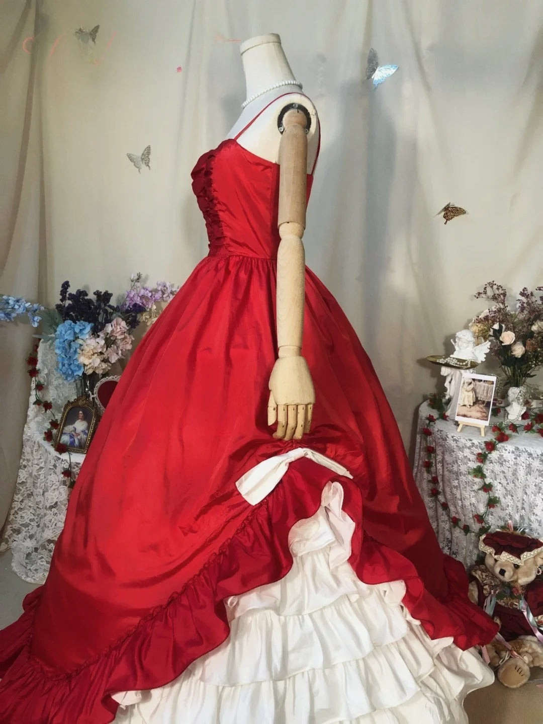 Sweet 16 Dress Red Ball Gown Spaghetti Straps Satin With Tiered Sweet Sixteen Dress RB9728