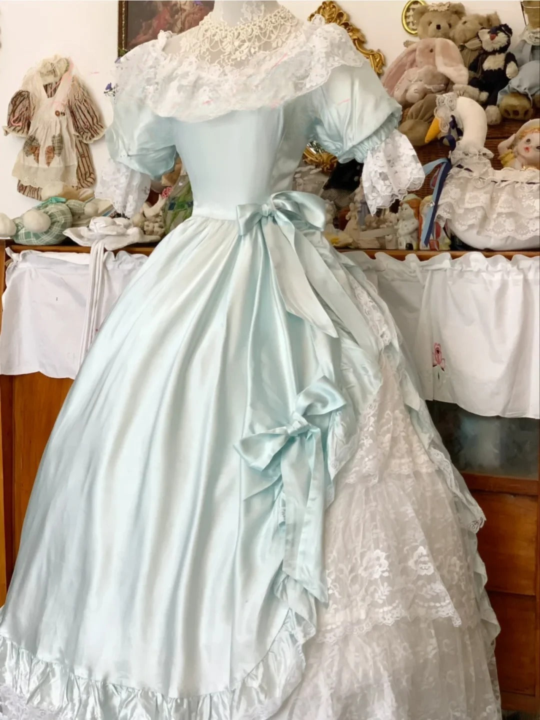 Sweet 16 Dress Light Sky Blue Ball Gown Square Neck With Bow-knot Sleeves Sweet Sixteen Dress RB9741