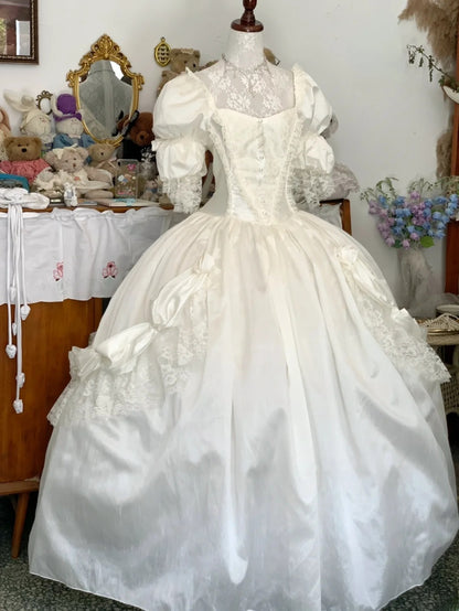 Vintage Wedding Dress Ball Gown Square Neck White With Puffy Sleeves Lace Bridal Gown for Big Day RB9749