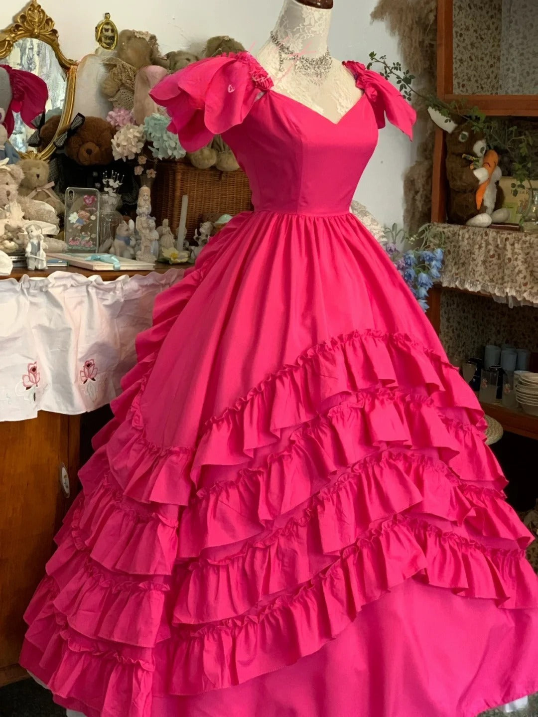 Sweet 16 Dress Hot Pink Ball Gown V Neck With Tiered Layers Sweet Sixteen Dress RB9751