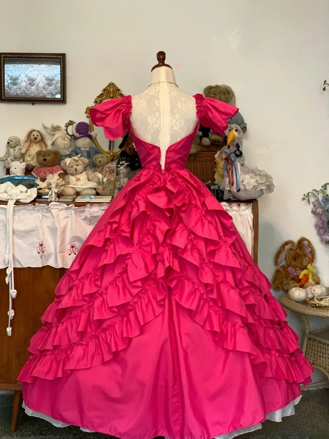 Sweet 16 Dress Hot Pink Ball Gown V Neck With Tiered Layers Sweet Sixteen Dress RB9751