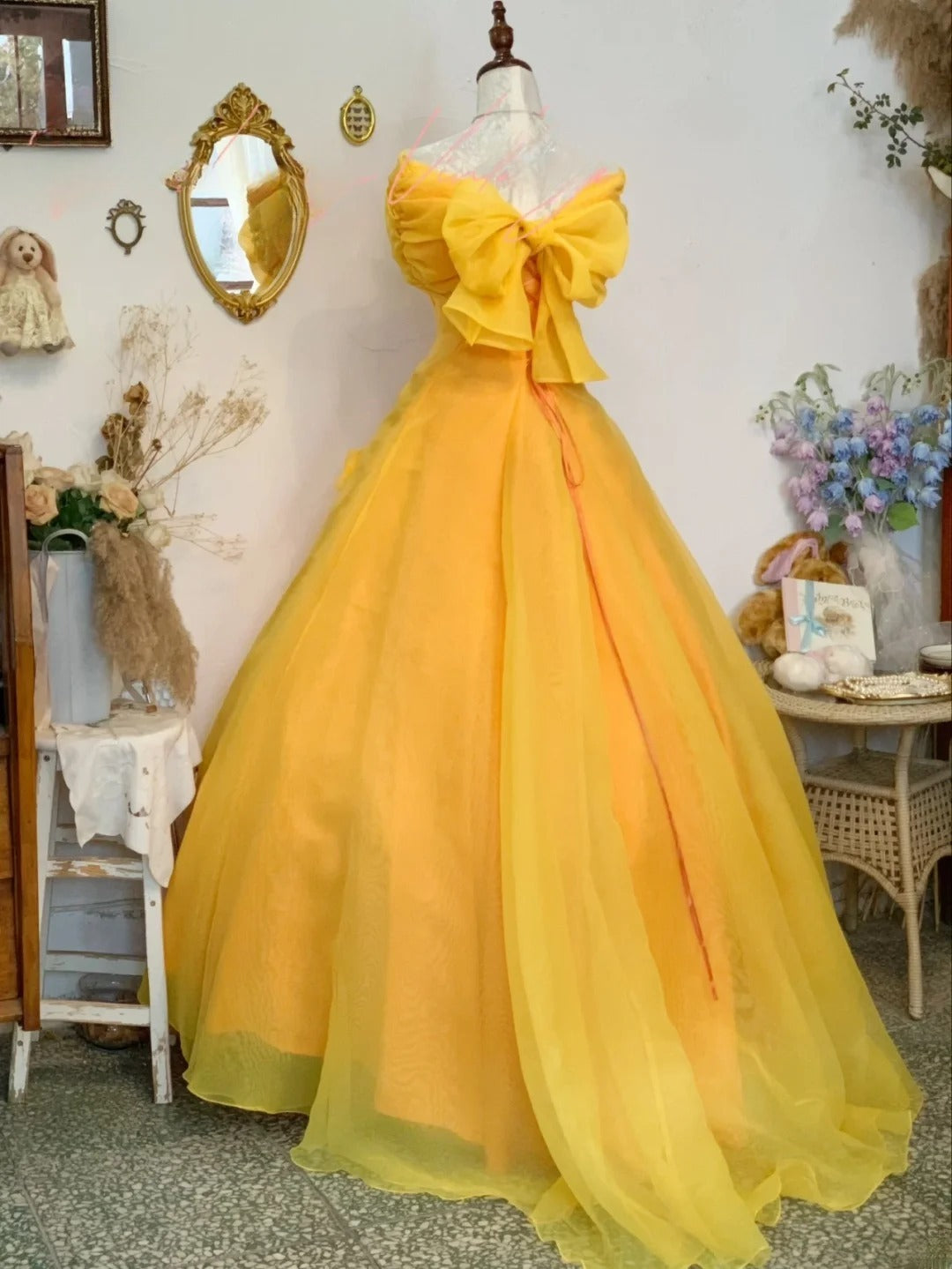 Sweet 16 Dress Ball Gown Off Shoulder Yellow Floral With Short Sleeves Vestido De 15 Sweet Sixteen Dress RB9753