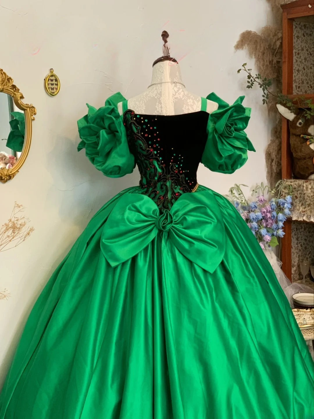 Sweet 16 Dress Green Ball Gown Strapless With Appliques Satin Sweet Sixteen Dress RB9755