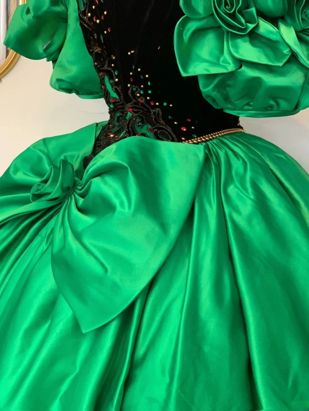 Sweet 16 Dress Green Ball Gown Strapless With Appliques Satin Sweet Sixteen Dress RB9755