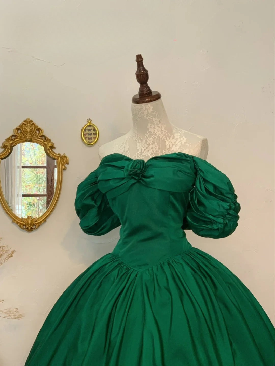 Sweet 16 Dress Ball Gown Off Shoulder Green Satin With Short Sleeves Vestido De 15 Sweet Sixteen Dress RB9759