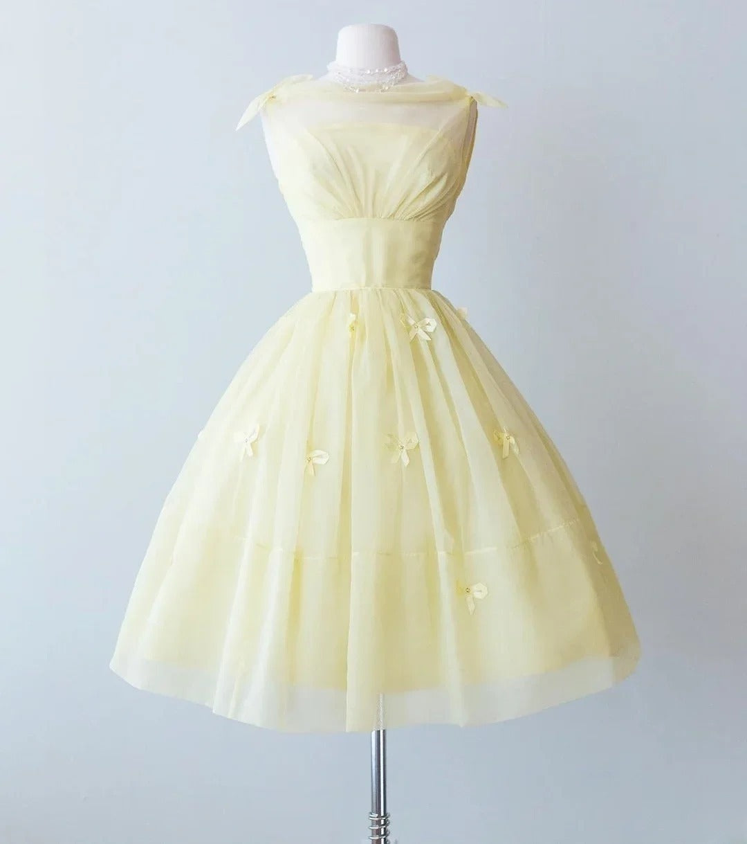 Vintage Hoco Dress Ball Gown Yellow Tulle Butterfly Short Length Homecoming Party Dresses RB9769