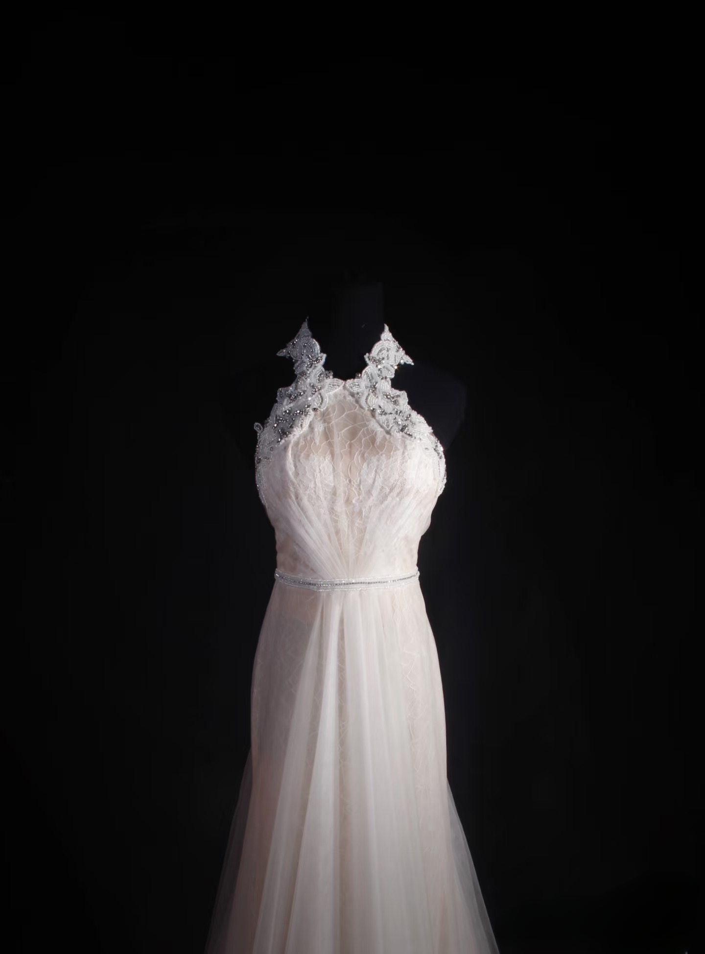 Retro Prom Dresses A Line Halter White Tulle Lace Vintage Long Prom Dresses Party Gowns AU012