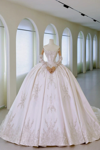 Whimsical Ball Gown Strapless Satin Fitted Long Lace Wedding Dress Bride Gowns Wedding Dresses AU015