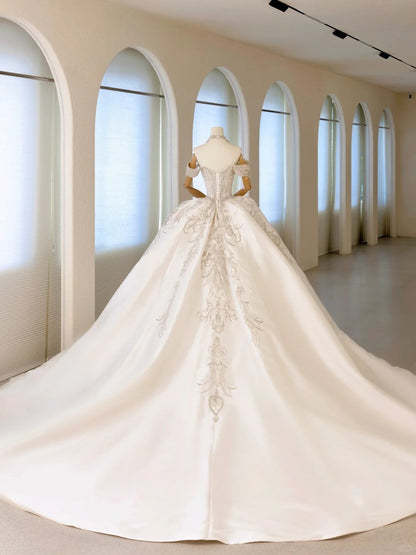 Luxury Women's Ball Gown Off The Shoulder With Beaded Appliqued White Satin Sweep Train Wedding Dresses AU017