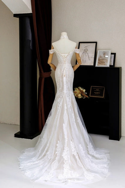 Romantic Women's Mermaid Off The Shoulder With Appliqued Short Sleeves White Lace Tulle Sweep Train Wedding Dresses AU022