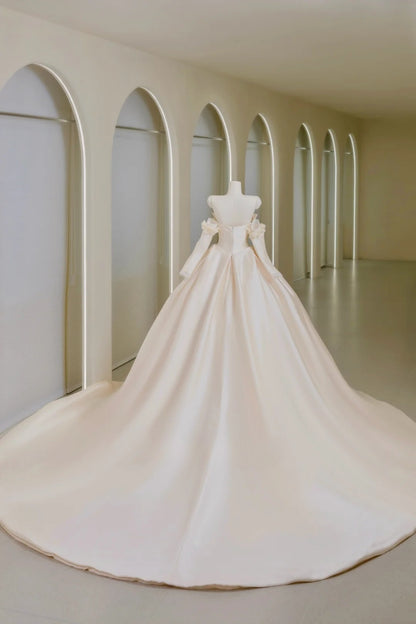 Romantic Women's Ball Gown Strapless With Appliqued Long Sleeves White Lace Satin Sweep Train Wedding Dresses AU024