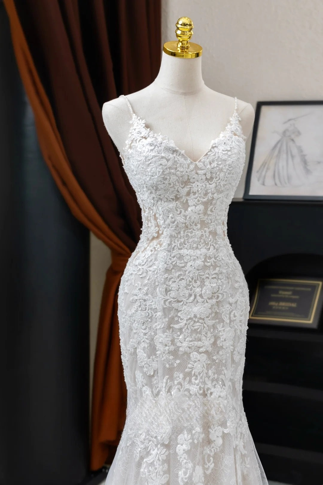 Charming Women's Mermaid Spaghetti Straps Tulle Lace White Long Wedding Dresses AU027