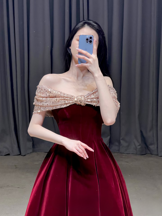 Sexy A Line Off The Shoulder Burgundy Velvet Floor Length Stunning Prom Dresses Inspiration Prom Dress Princess Graduation Dress A029