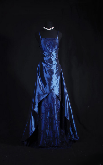 Retro Prom Dresses A Line Navy Blue Spaghetti Strap 80s With Appliqued Lace Satin Vintage Fashion Long Prom Dresses Party Gowns AU031