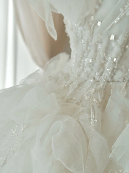 Classic Ball Gown Strapless White Tulle Groom Bride Gown Bridal Dress Style Wedding Dresses RB6986