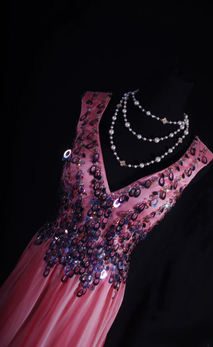 Vintage Prom Dresses 1950s Retro Classy A line V Neck Pink Chiffon Beaded Inspo Long Prom Gown AU047