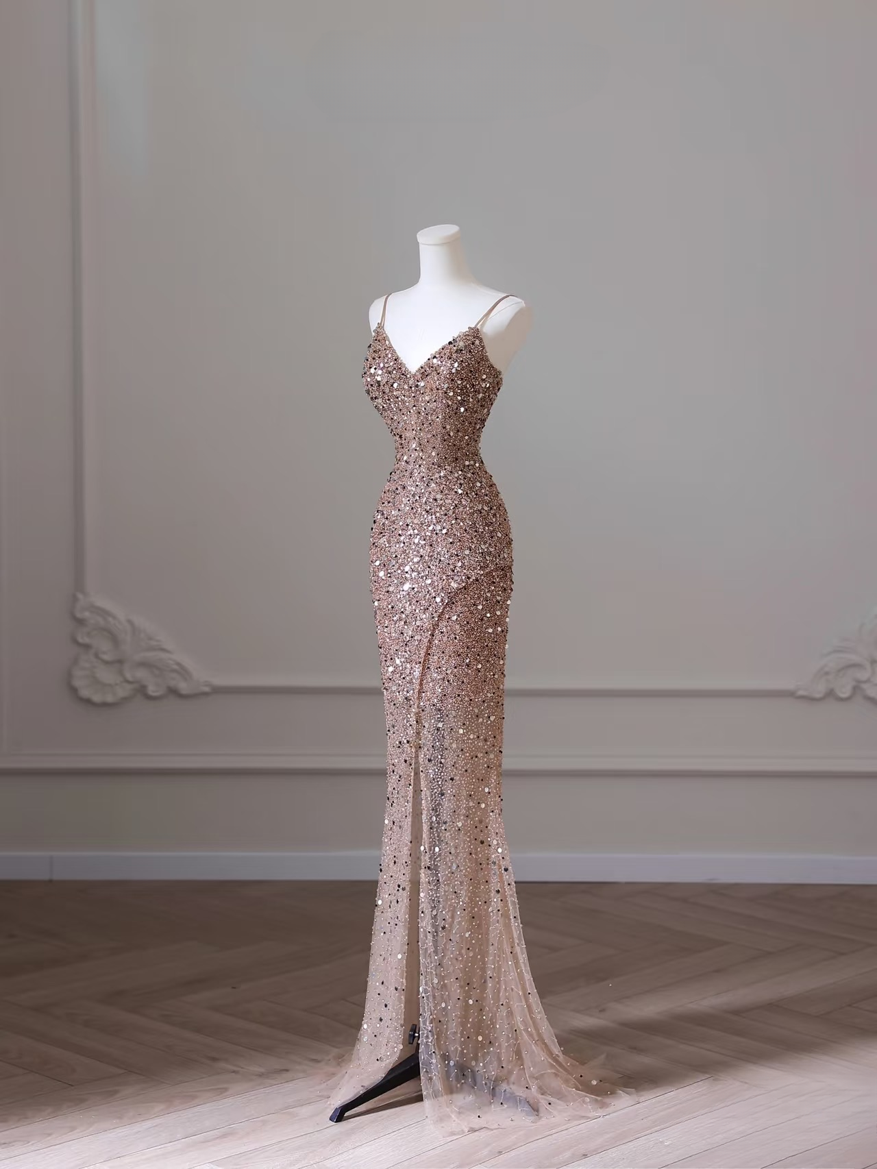 Elegant Mermaid Spaghetti Straps Sequin Long Stunning Prom Dresses Inspiration Prom Gowns Princess Graduation Dress AU050