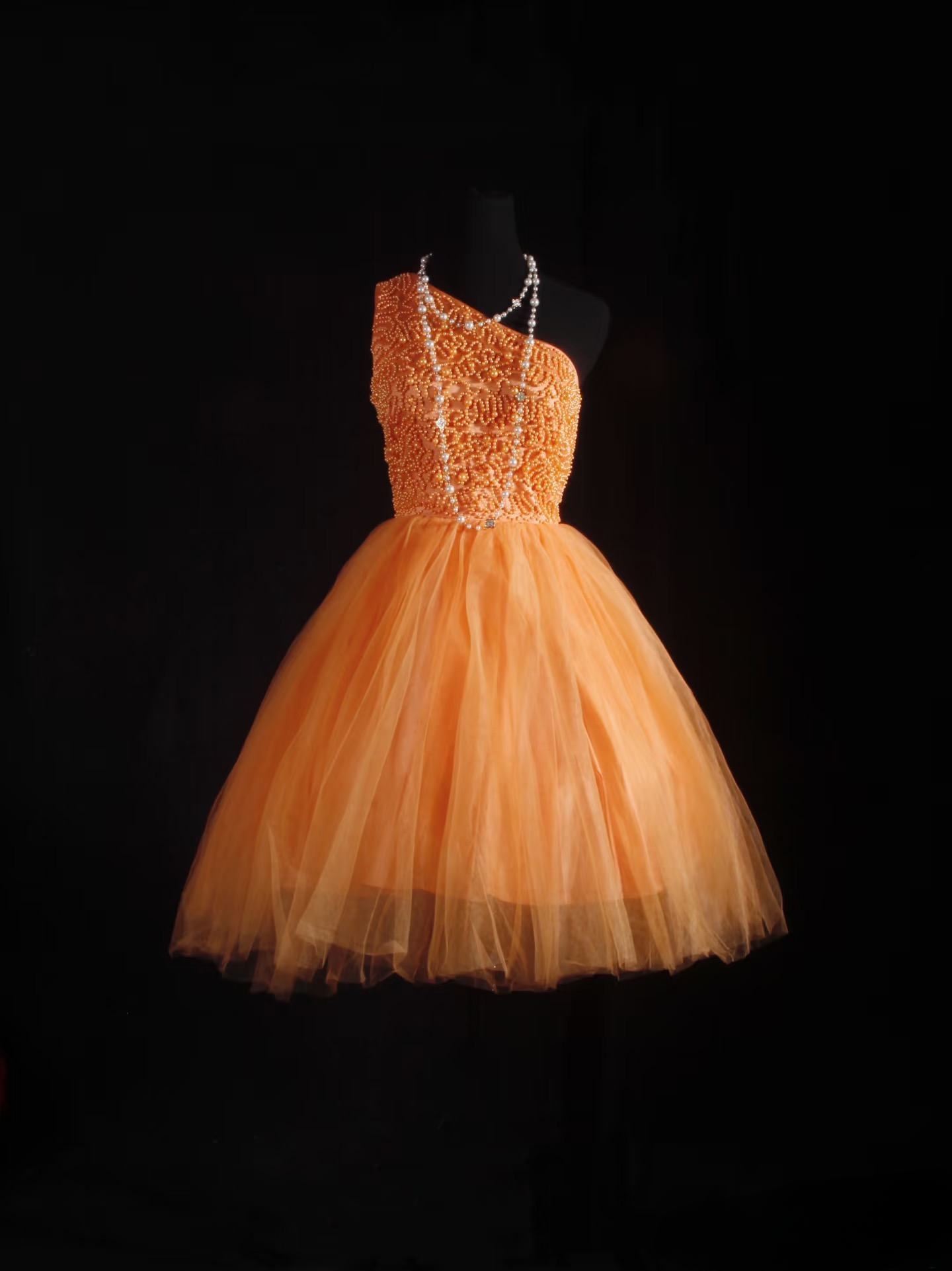 Cute Ball Gown One Shoulder Orange Tulle Short 16th Birthday Dress Homecoming Dresses Cocktail Gown AU051