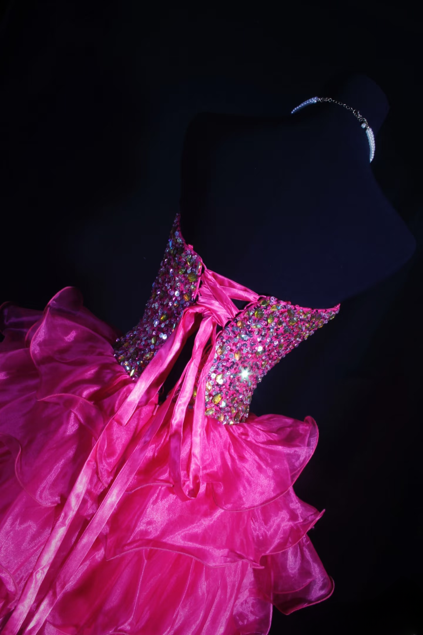Chic Ball Gown Sweetheart Hot Pink Tulle Beads Short 18th Birthday Dress Homecoming Dresses Cocktail Gown AU064