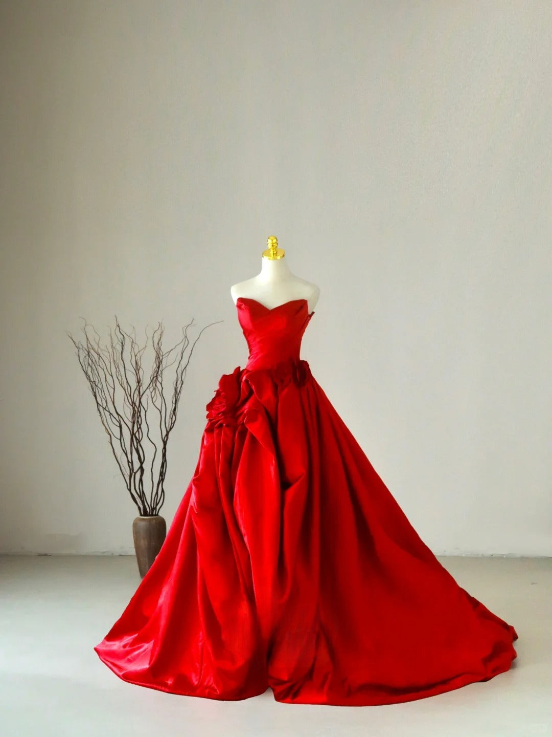 Charming Ball Gown Sweetheart Red Satin Long Prom Dresses Flower Prom Gowns AU071