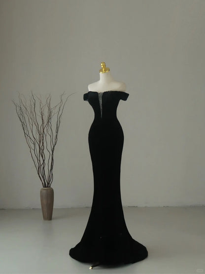Simple Mermaid Off The Shoulder Black Velvet Cap Sleeves Prom Dresses Long Prom Gowns AU072