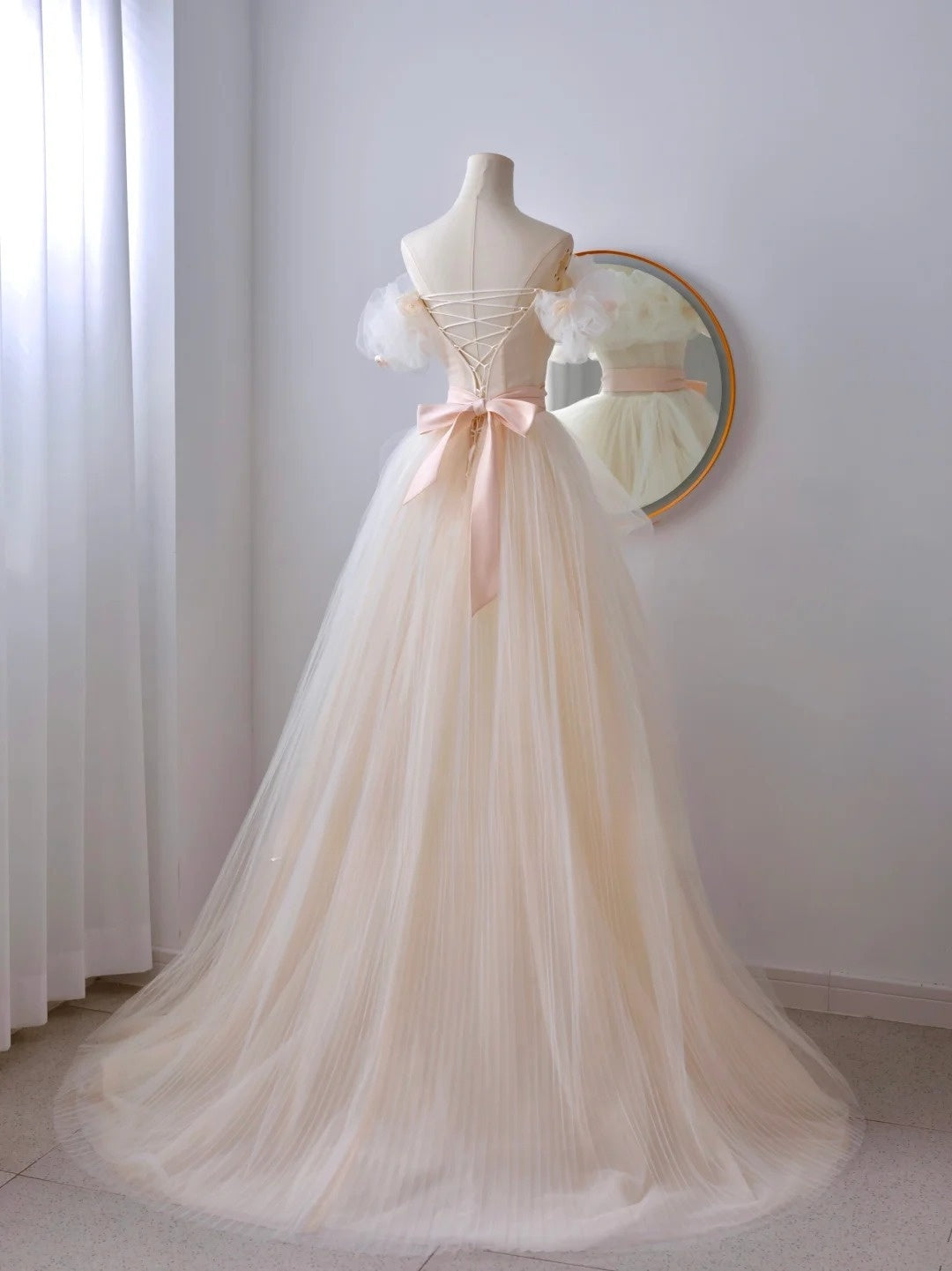 Classy Ball Gown Off The Shoulder Tulle Prom Dresses Long Party Dress Evening Outfits Graduation Dress AU078
