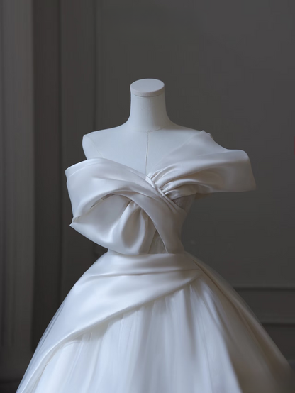 Dreamy Ball Gown Off The Shoulder Satin White Short Sleeves Wedding Dress Fairy Formal Wedding Dresses AU090