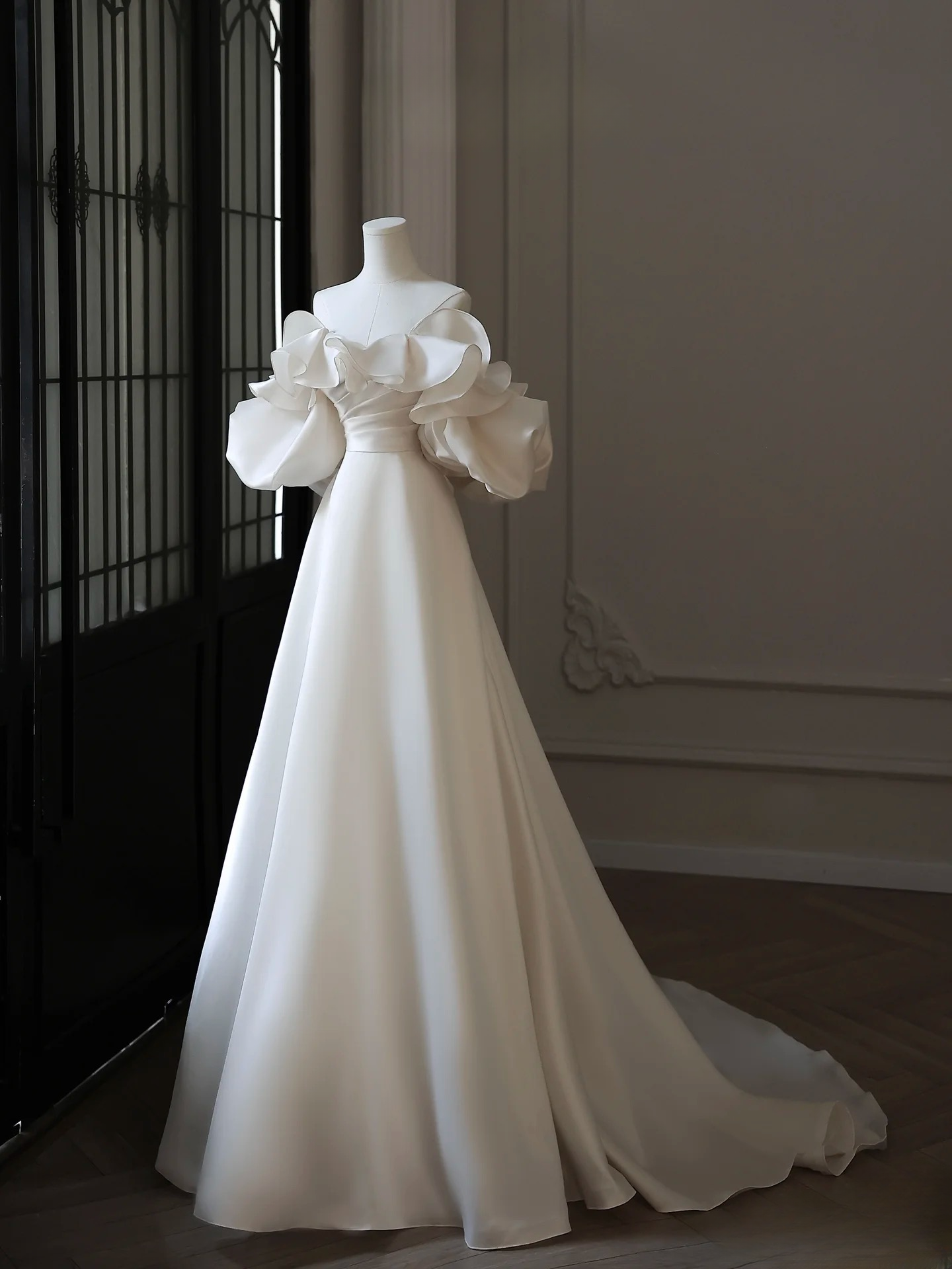 Dreamy A Line Off The Shoulder Satin White Short Sleeves Wedding Dress Fairy Formal Wedding Dresses AU091