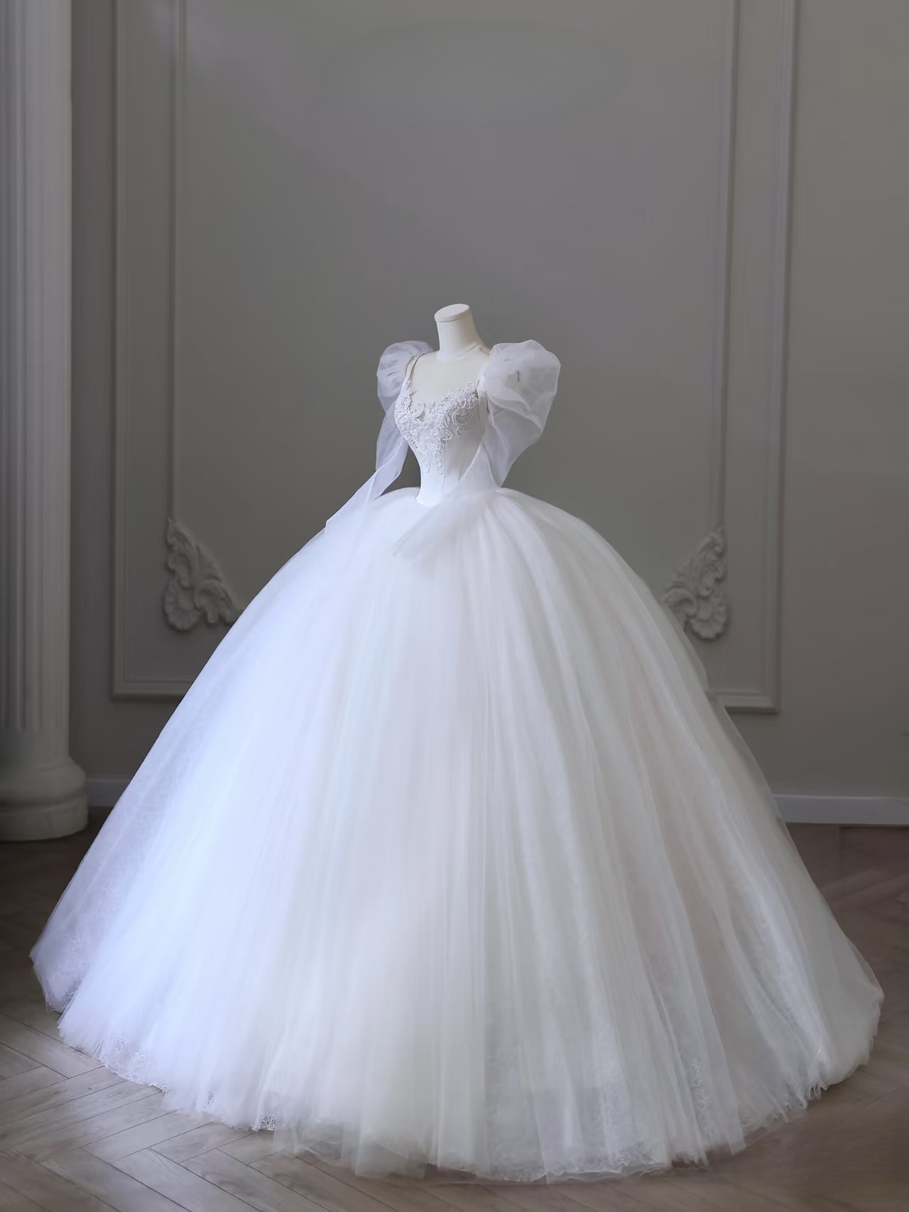 Classic Ball Gown Sweetheart Tulle Lace White Long Wedding Dress Fairy Formal Wedding Dresses AU092
