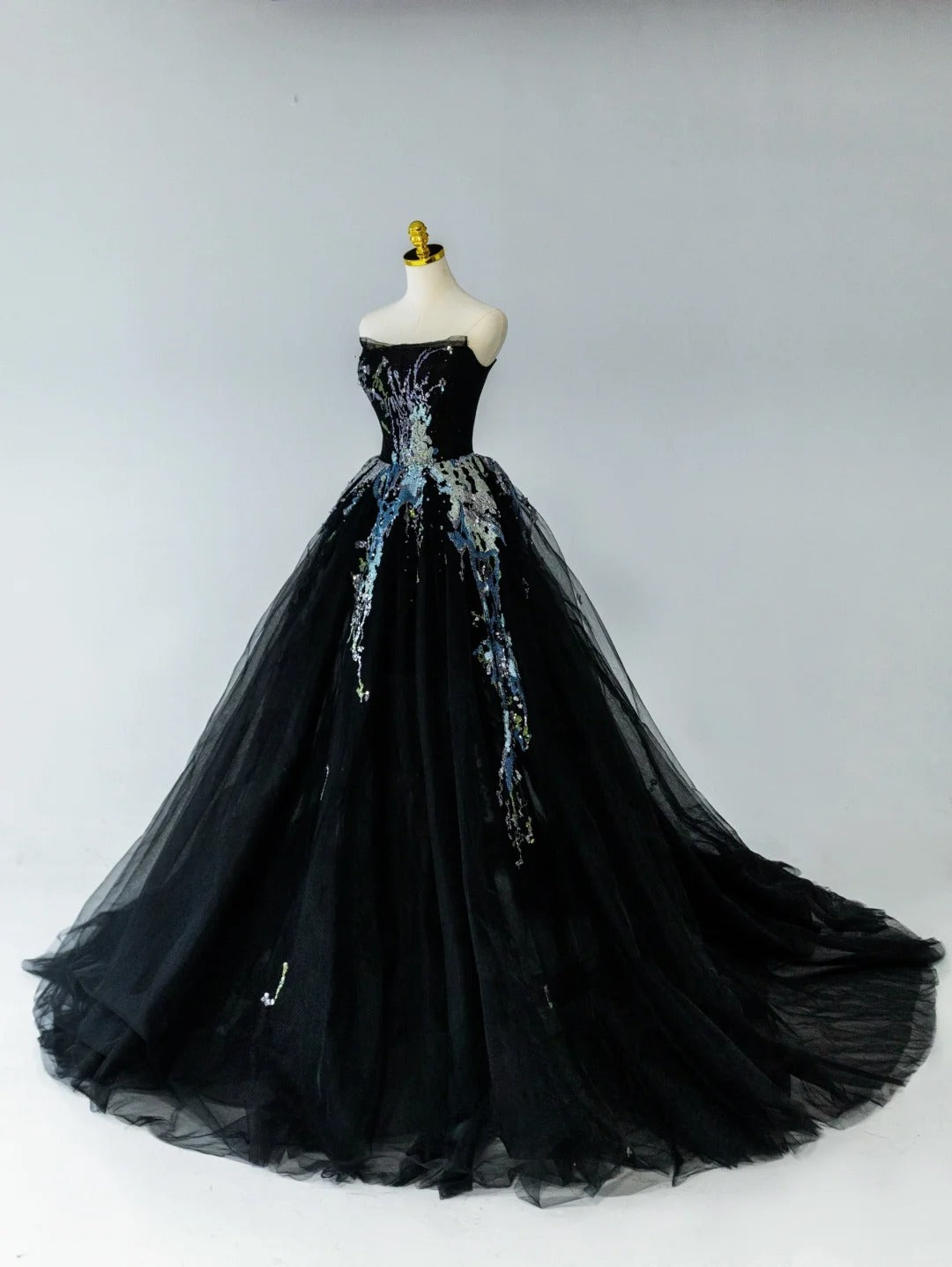 Modest Ball Gown Strapless Little Black Tie Tulle Prom Dresses With Beading Long Evening Party Formal Outfits RB6585