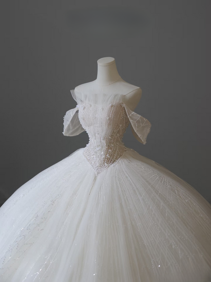 Modest Ball Gown Off The Shoulder Tulle White Short Sleeves Long Wedding Dress Fairy Formal Wedding Dresses Brides Gowns AU101